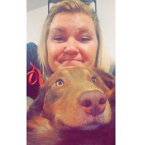 Meet your Posher, Zandra